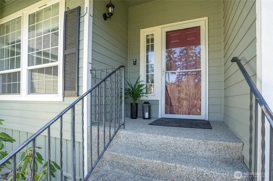 6411 65th Avenue Nw, Gig Harbor, WA 98335 - #3