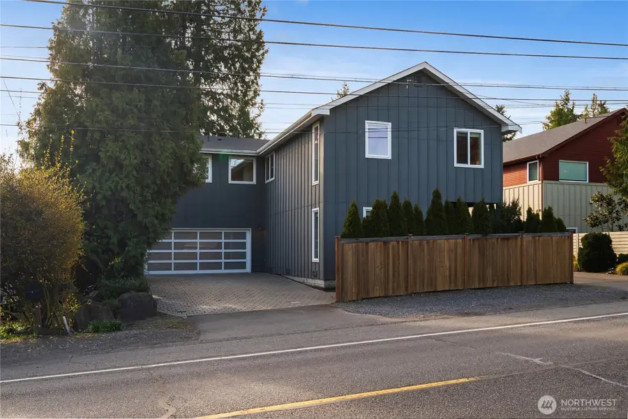 10317 Sand Point Way Ne, Seattle, WA 98125 - #2