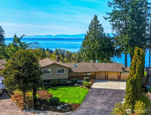 8910 56th Place W, Mukilteo, WA 98275