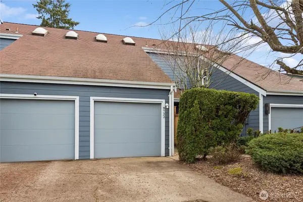 9732 Ashworth Avenue N, Seattle, WA 98103