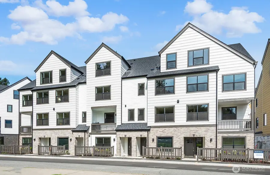 762 NW Holly Street, Issaquah, WA 98027 - #2