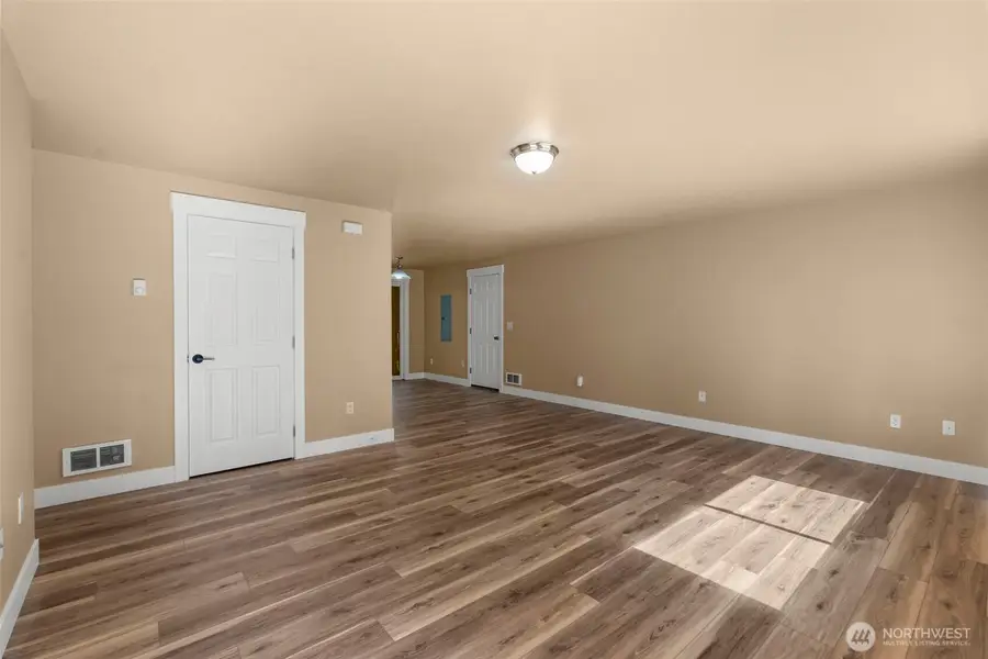 110 Sunny Basin Road, Castle Rock, WA 98611 - #3