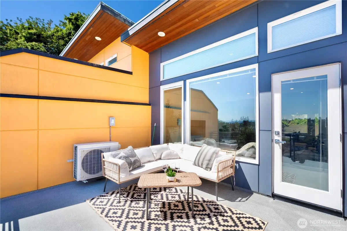 1546 Sturgus Avenue S, Seattle, WA 98144 - #1