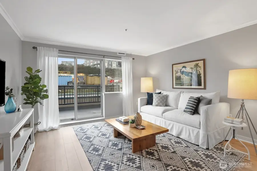 321 10th Avenue S #604, Seattle, WA 98104 - #2