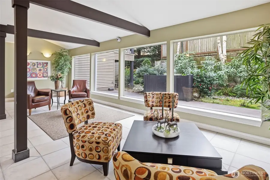 215 20th Avenue E #105, Seattle, WA 98112 - #3