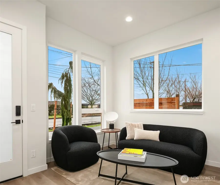 6720 Corson Avenue S, Seattle, WA 98108 - #3