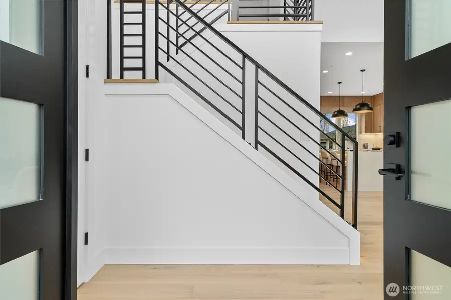 590 W U Street, Camas, WA 98607 - #2