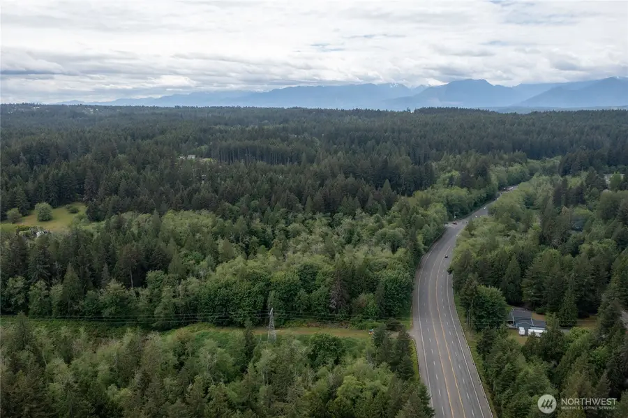 3761 NW Trigger Avenue Ne, Silverdale, WA 98383 - #3