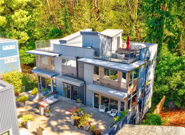 1708 Alki Avenue Sw #B, Seattle, WA 98116