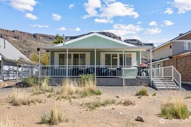 674 River Drive Sw, Quincy, WA 98848 - #2