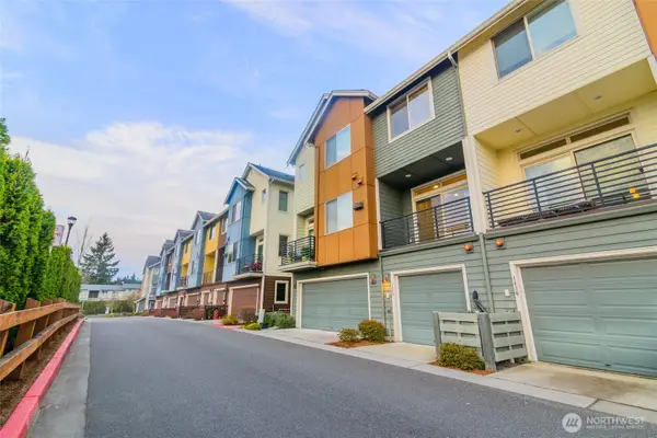 1434 157th Place Ne, Bellevue, WA 98008