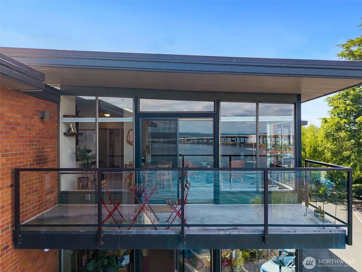 2360 43rd Ave E #404, Seattle, WA 98112 - #1