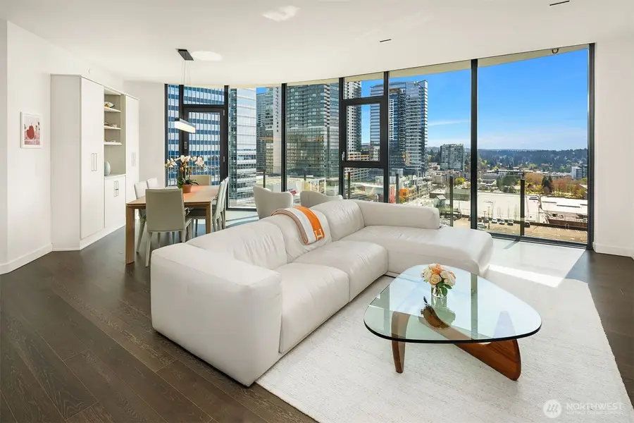 838 Avenue Square Ne #1207, Bellevue, WA 98004 - #2