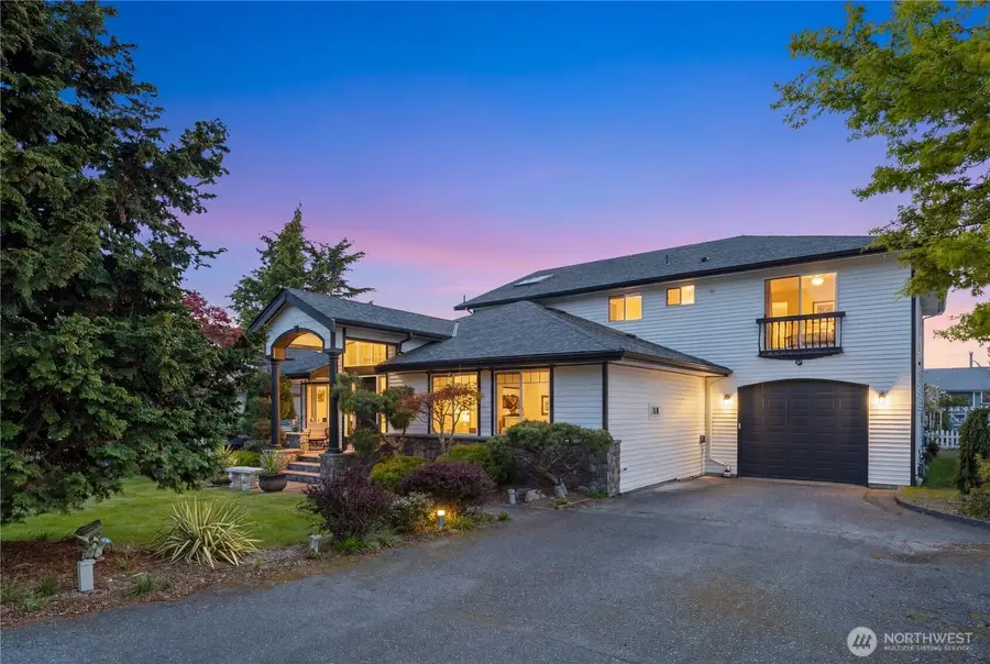 814 N 32nd Street, Renton, WA 98056 - #2