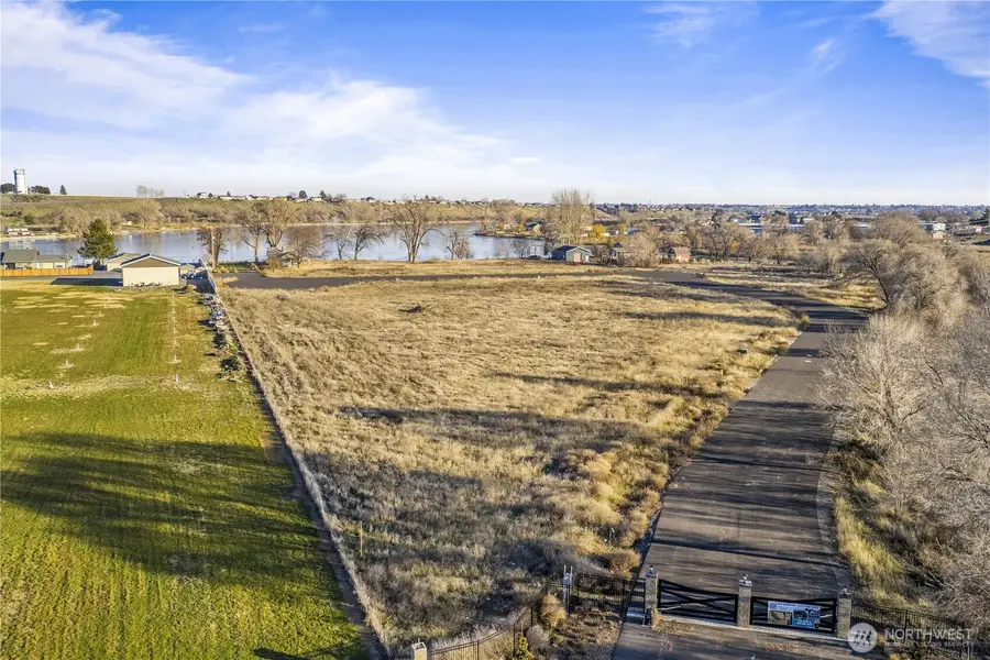2 Valley Road Ne #Lot 2, Moses Lake, WA 98837 - #2