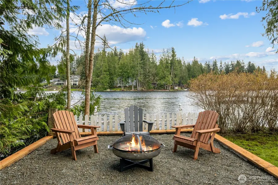 1626 W Beaver Lake Drive Se, Sammamish, WA 98075 - #3