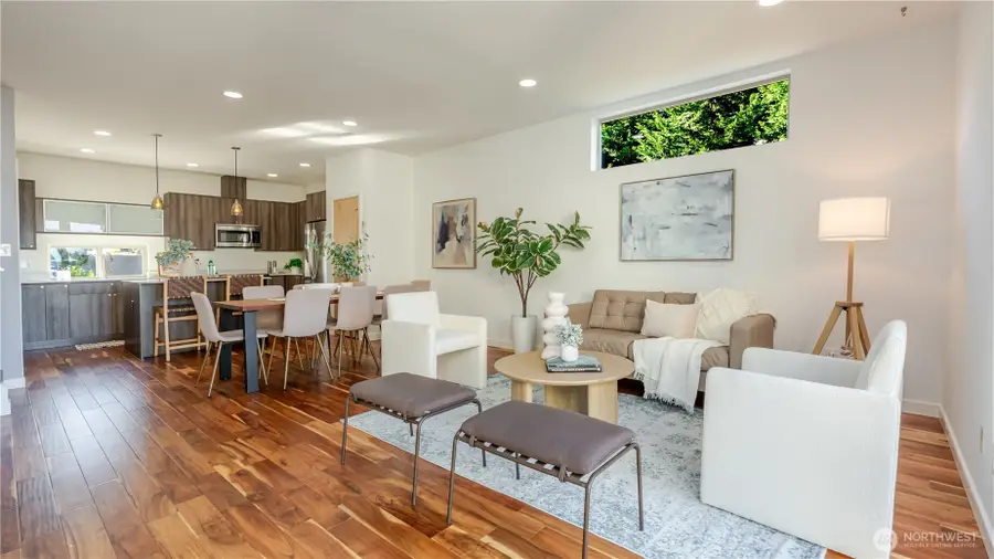 3245 21st Avenue W, Seattle, WA 98199 - #3