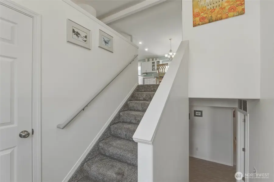 2837 Riviera Boulevard, Malaga, WA 98828 - #3