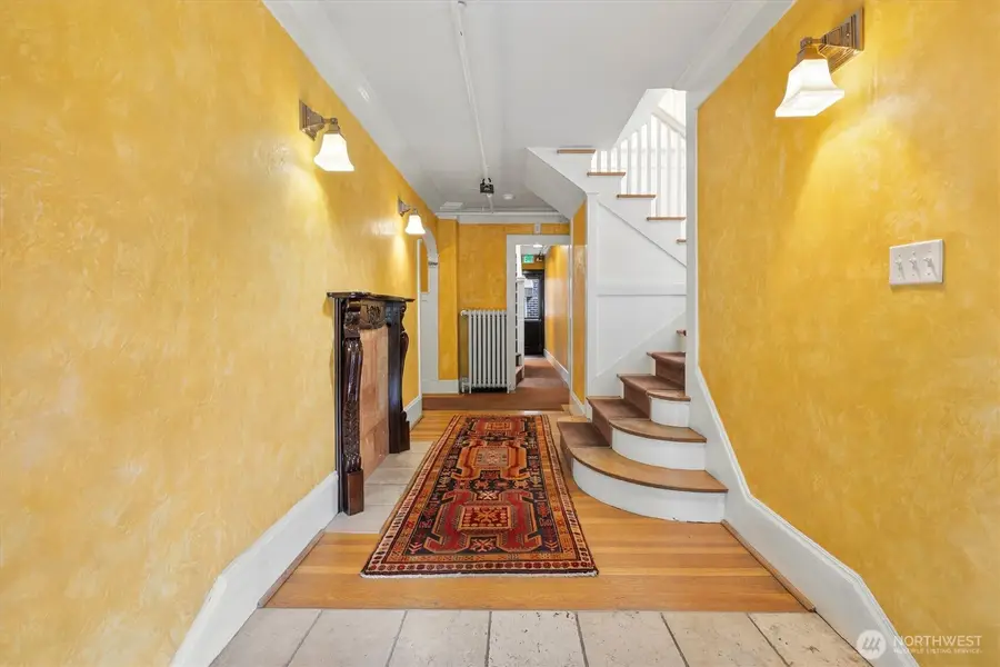 1640 18th Avenue #6, Seattle, WA 98122 - #2