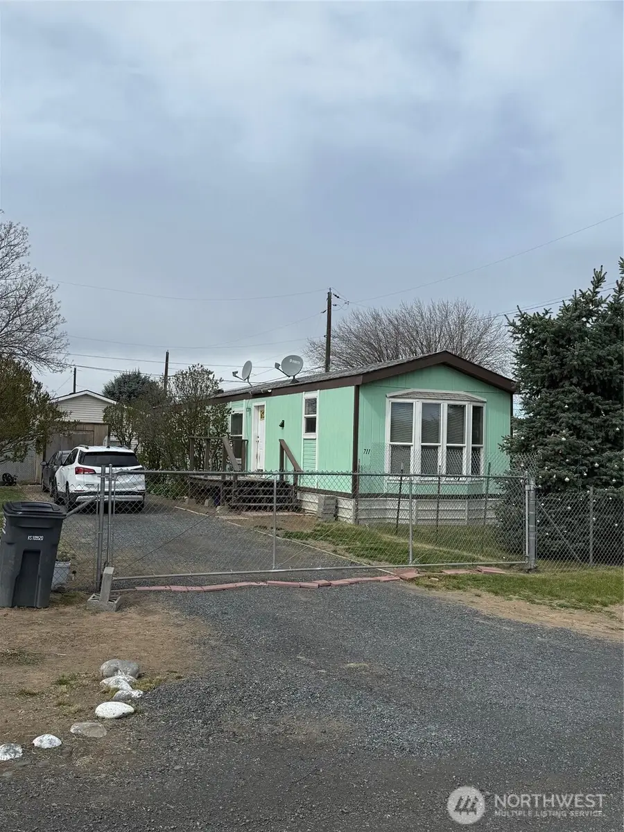 711 S Canna Street, Soap Lake, WA 98851 - #2