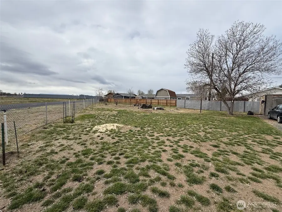 711 S Canna Street, Soap Lake, WA 98851 - #3