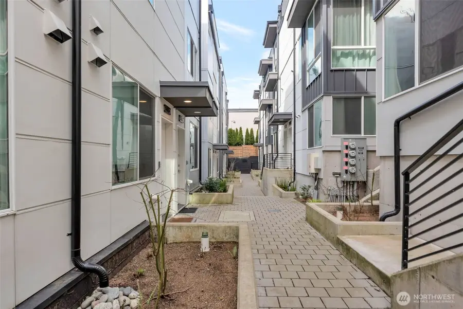 3406 15th Avenue W #C, Seattle, WA 98119 - #3