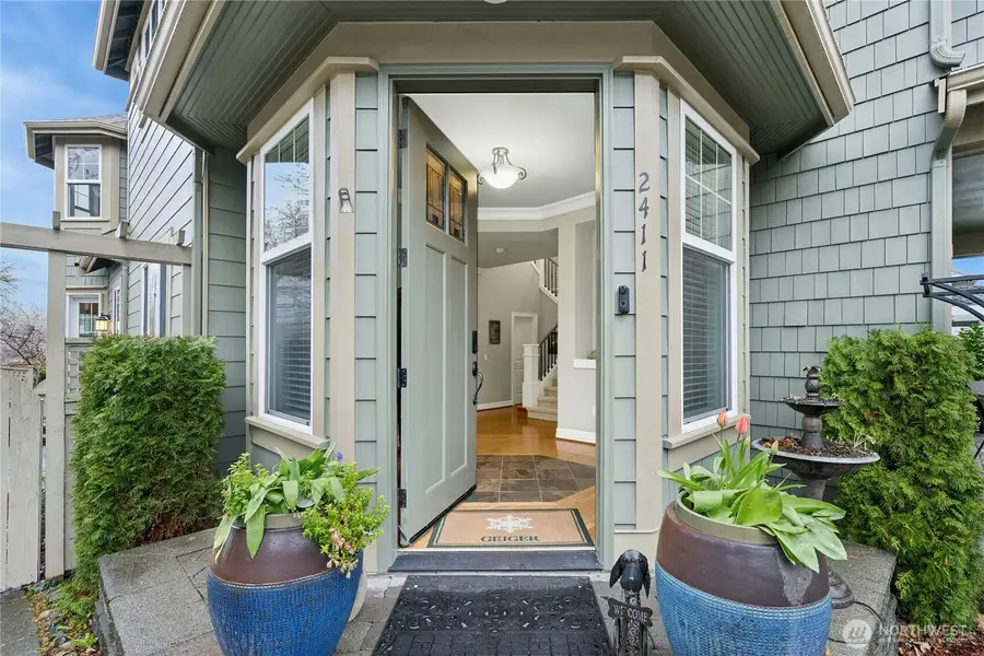 2411 30th Avenue Ne, Issaquah, WA 98029 - #2