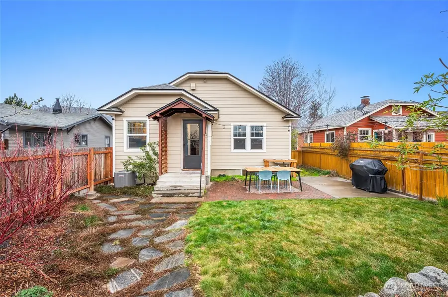 909 Kittitas Street, Wenatchee, WA 98801 - #3