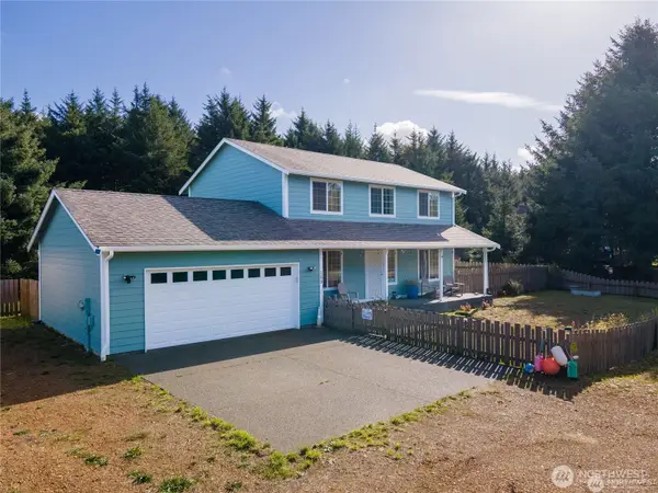 169 Ocean Boulevard, Ocean Shores, WA 98569