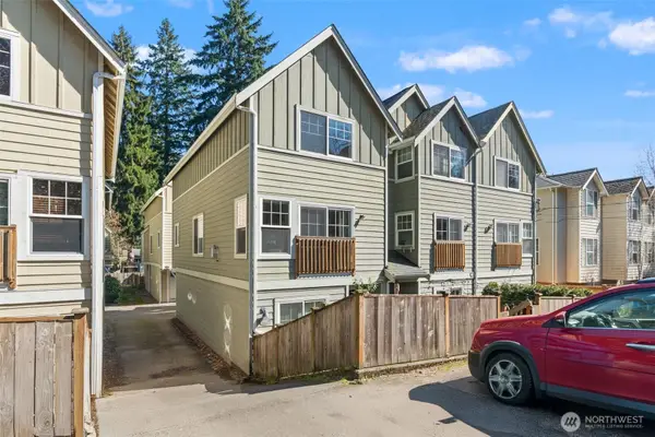 13718 N Midvale Avenue #C, Seattle, WA 98133