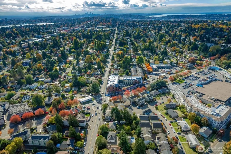 10131 3rd Avenue Nw, Seattle, WA 98177 - #2