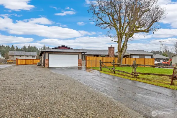 16517 43rd Avenue E, Tacoma, WA 98446