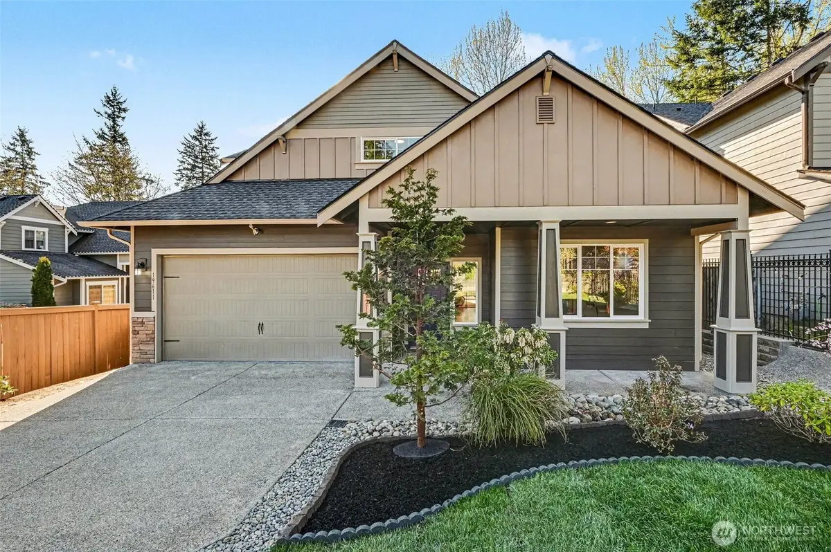 19611 140th Avenue Se, Renton, WA 98058 - #1