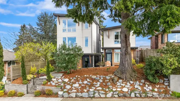 6710 36th Avenue Sw #B, Seattle, WA 98126