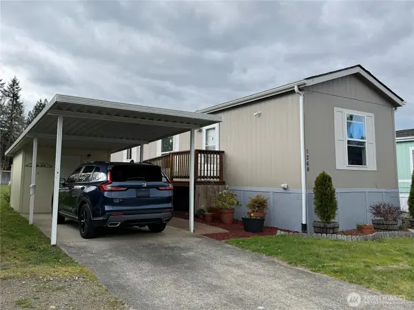 1260 SE Carl Pickle Drive #Spc80, Port Orchard, WA 98366