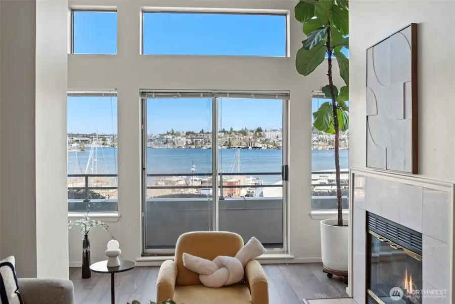 2400 8th Avenue N #1S, Seattle, WA 98109 - #2