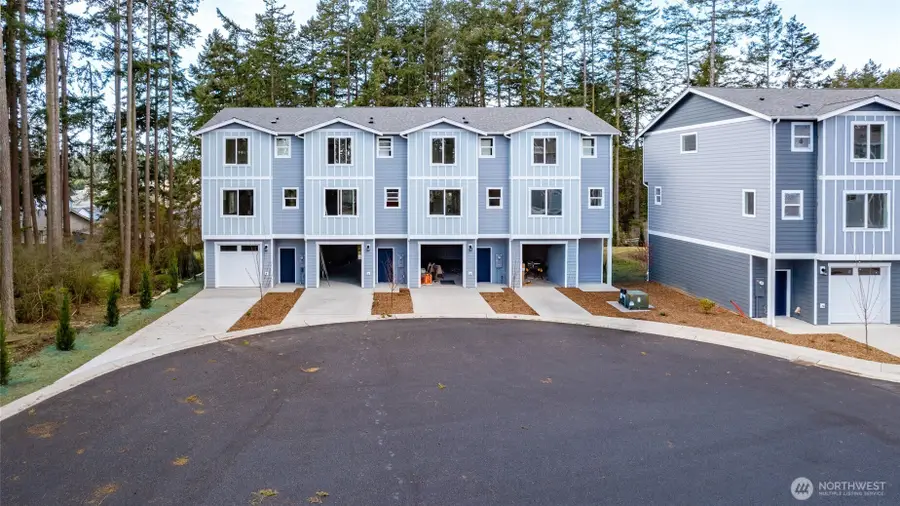 945 NW Heller Street #C1, Oak Harbor, WA 98277 - #2