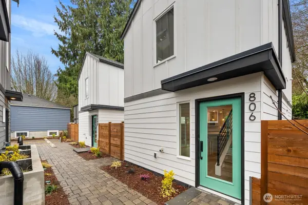 806 S Rose Street, Seattle, WA 98108