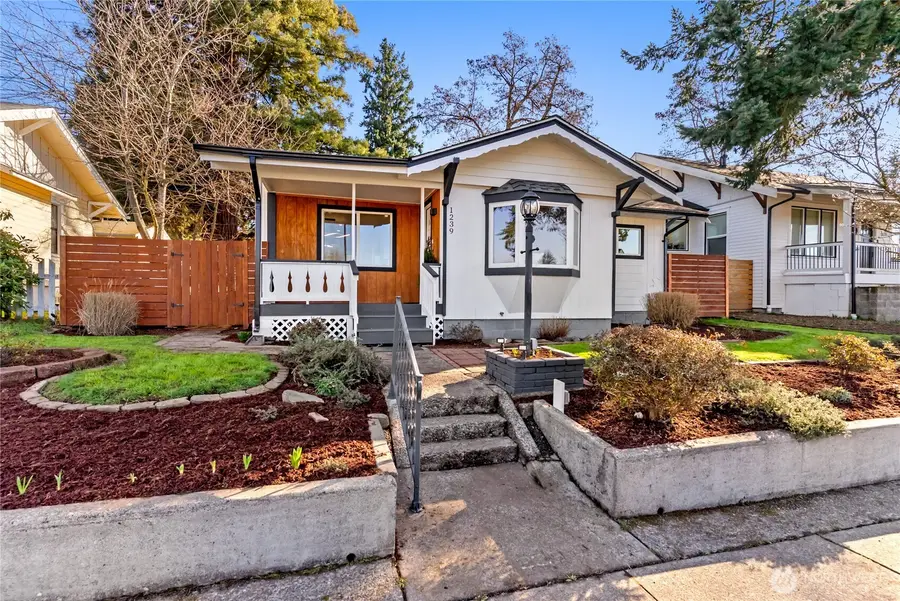 1239 S Verde Street, Tacoma, WA 98405 - #2