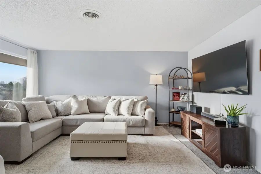 303 Gage Boulevard #322, Richland, WA 99352 - #2