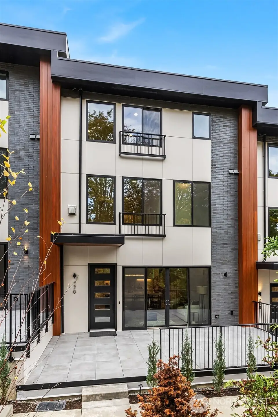 286 118th Avenue Se, Bellevue, WA 98005 - #1