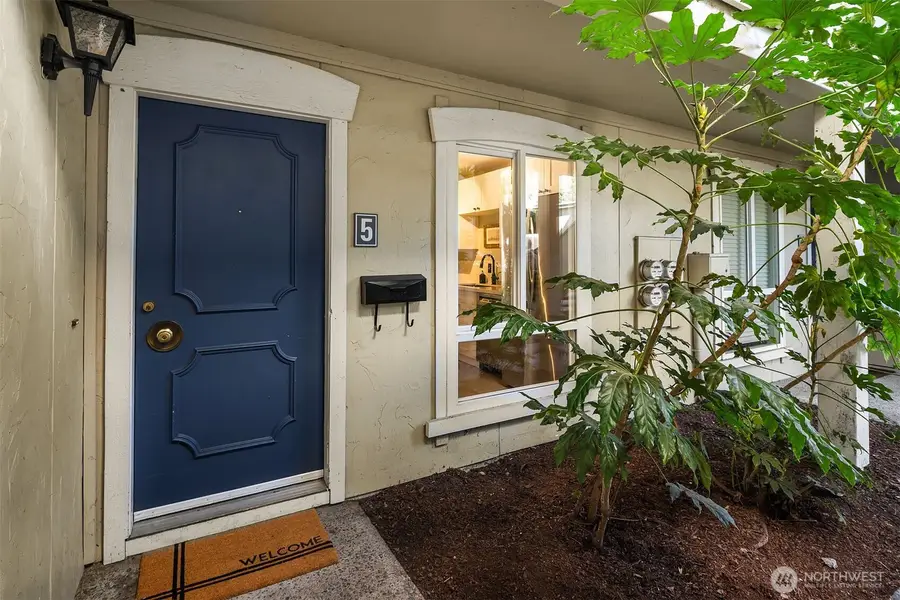 1606 103rd Place Ne #K5, Bellevue, WA 98004 - #2