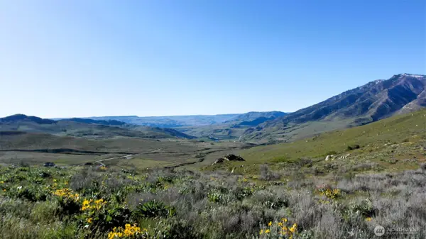 31 Cowboy Road #31, Methow, WA 98834