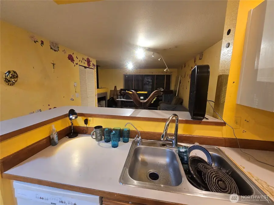 2100 S 336th Street #F4, Federal Way Auburn, WA 98009 - #2