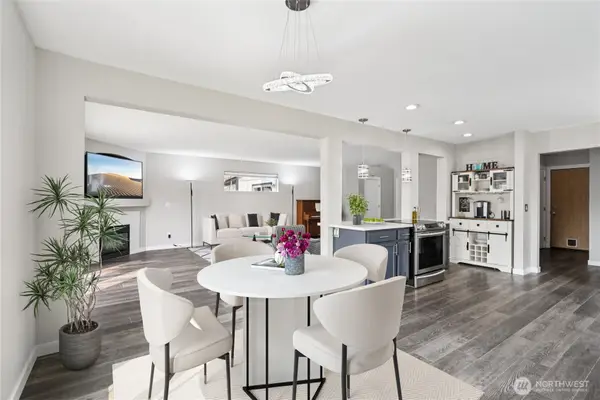 15402 41st Avenue E, Tacoma, WA 98446