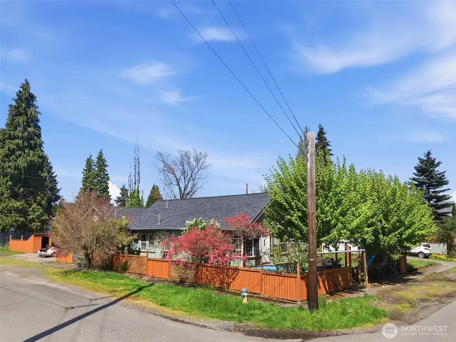 1301 Oxford Avenue, Centralia, WA 98531 - #2
