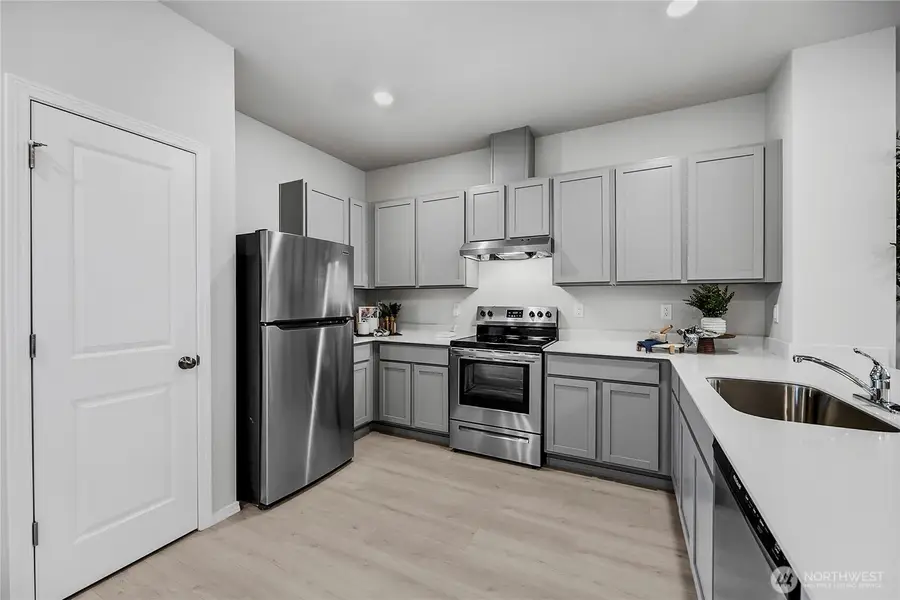 34116 Emerald Ridge Avenue Se, Black Diamond, WA 98010 - #3