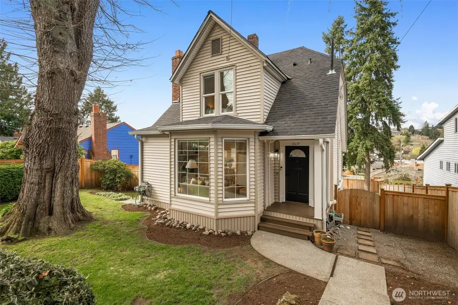 3019 31st Ave W, Seattle, WA 98199 - #2