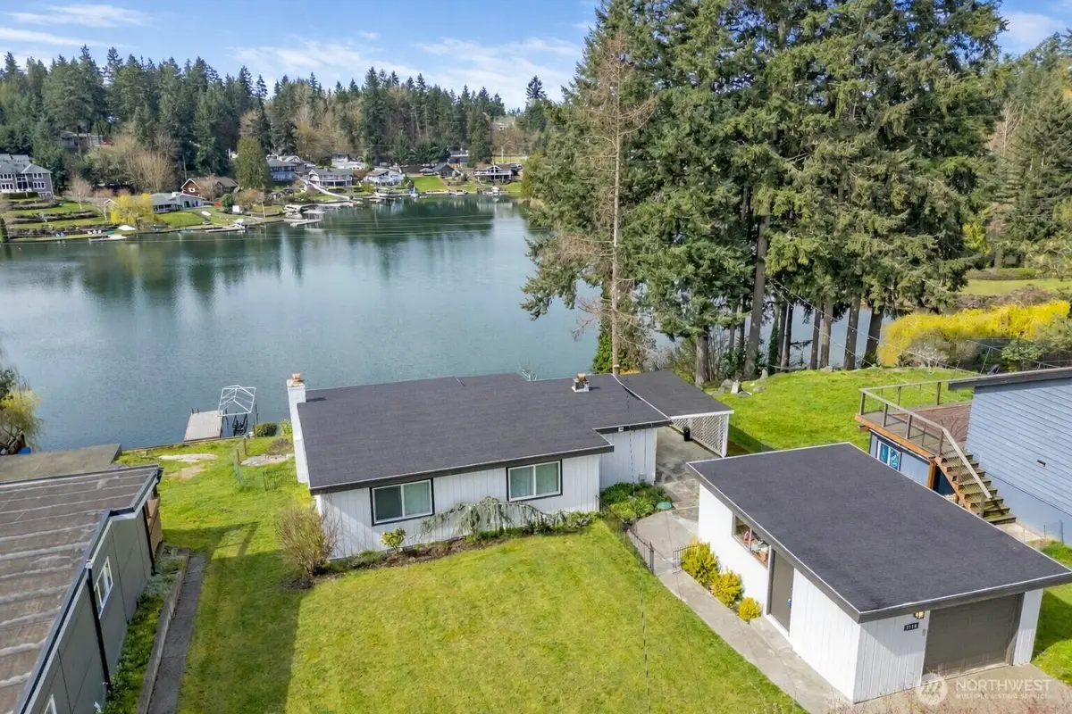 3118 Deer Island Drive E, Lake Tapps, WA 98391 - #1