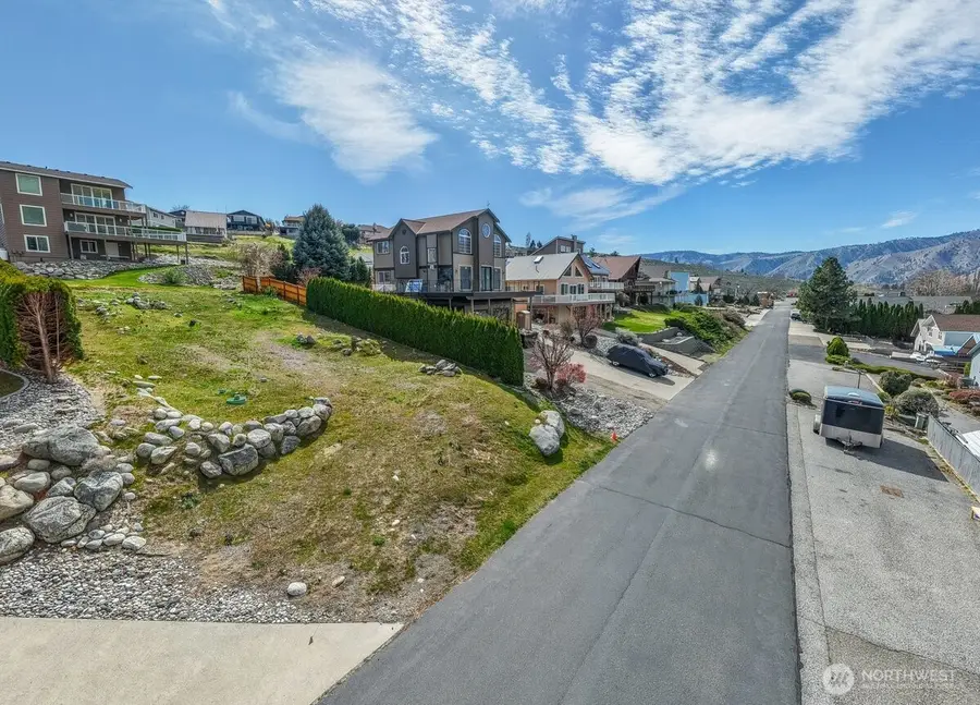 460 Lakefront Drive #27, Orondo, WA 98843 - #2